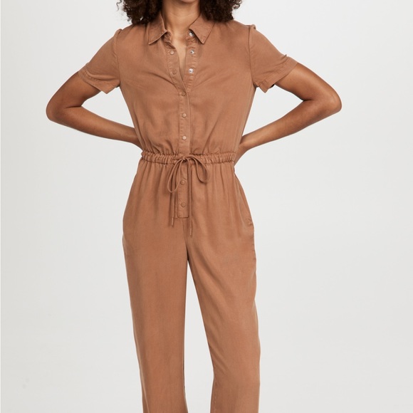 alice + olivia Xenia Collared Jumpsuit - Picture 1 of 4